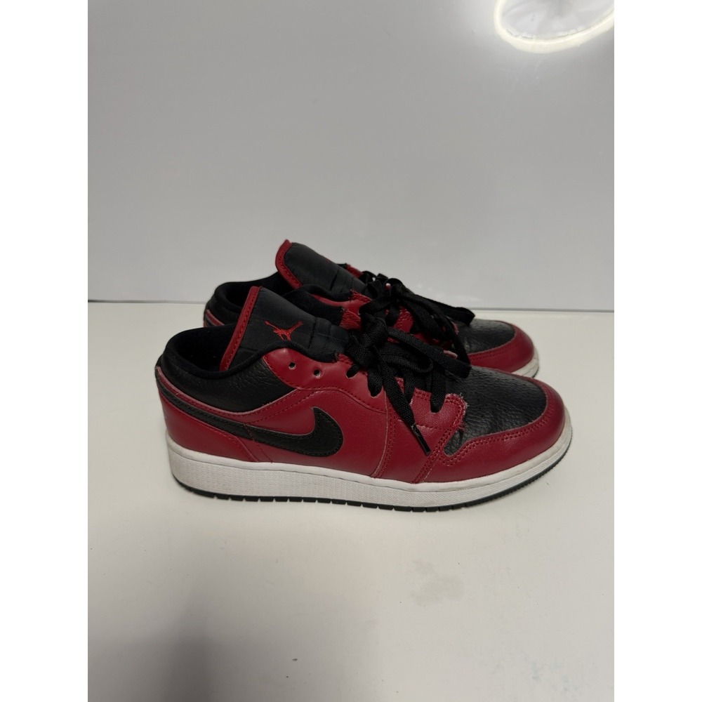 Nike Air Jordan‎ 1 Low  (GS) / Size 6Y / 553560-605  Red Black C-2